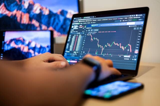 Trading Forex For Living – is it for real? Forex Trading