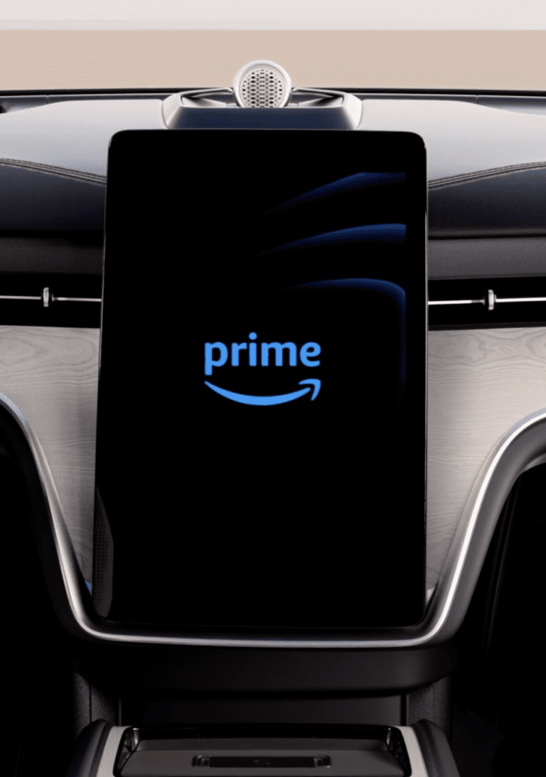 Get Your Car Tech-Ready For The December Road Trip Volvo Cars