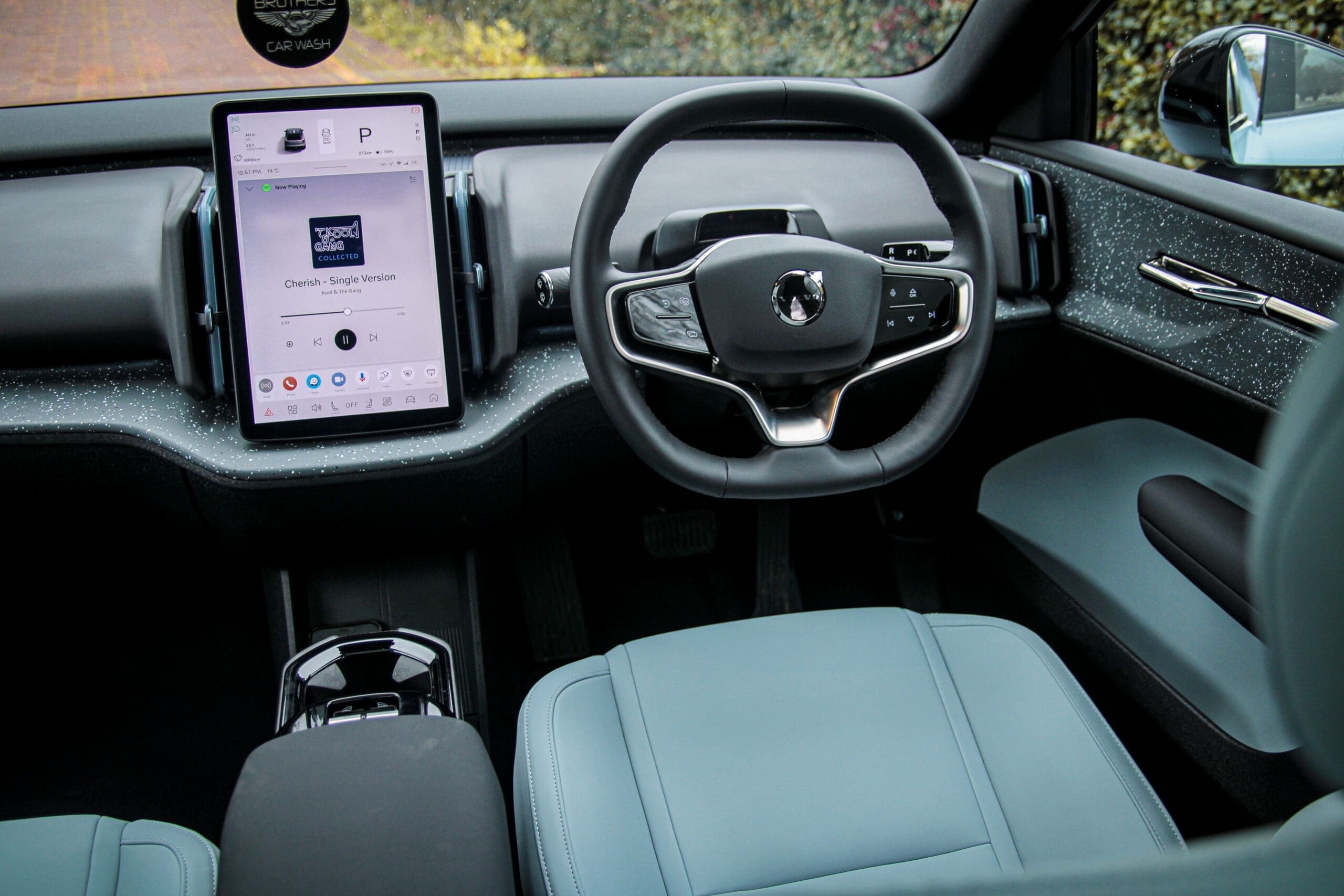 Volvo EX30