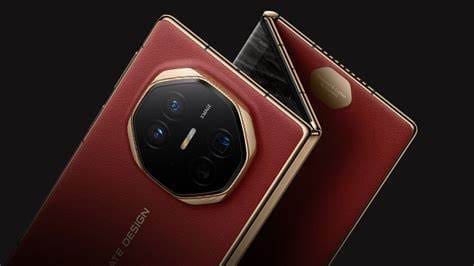 Is Huawei Mate XT’s Tri-Fold Design The Most Expensive Phone in SA? HUAWEI Mate XT