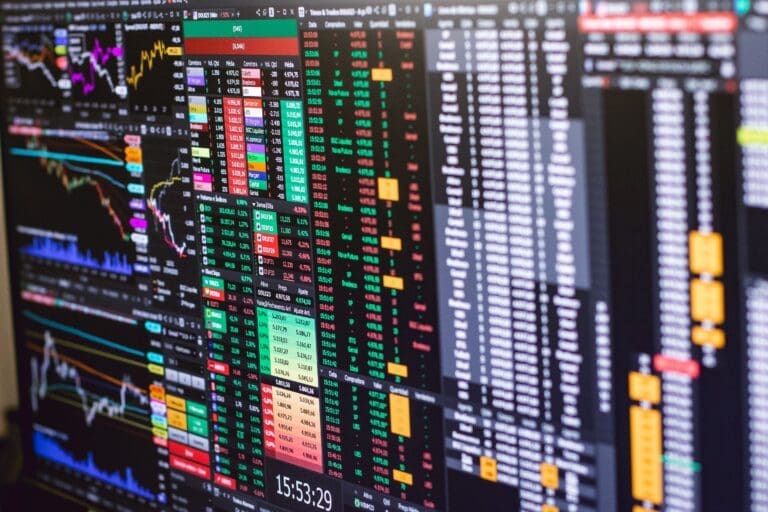 How Active Traders Compare Trading Apps in South Africa by Speed, Tools, and Reliability Active traders